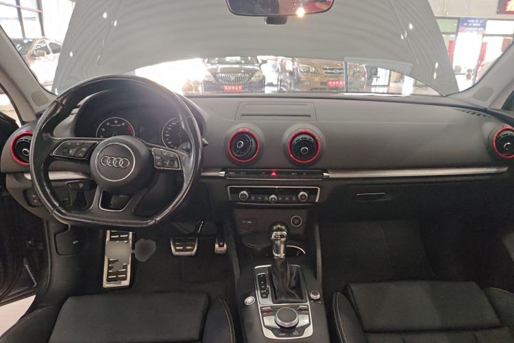 Used Audi A3 2020 Limousine 35 TFSI Sporty Version China VI
