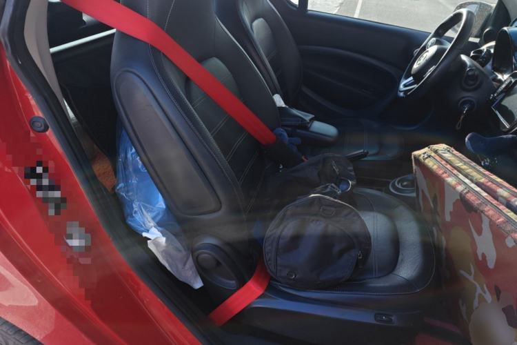 Used smart fortwo 2016 0.9T 66kW Hardtop Pioneer Edition
