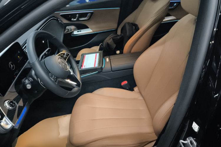 Used Mercedes-Benz E-Class 2025 Refresh E 300 Fashion Edition Sport Version
