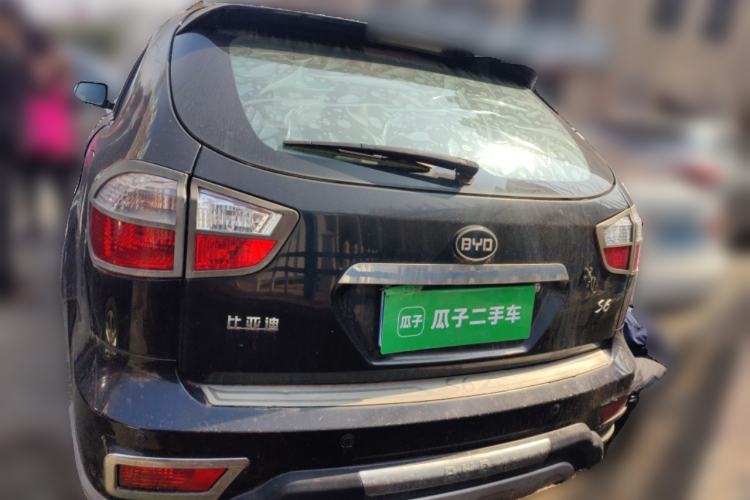 Used BYD S6 2012 2.0L Manual Luxury Version