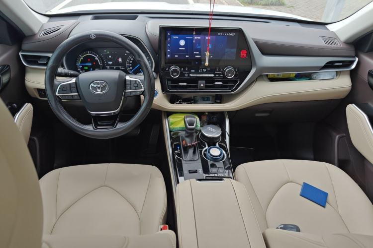 Used Toyota Highlander 2022 Dual-Engine 2.5L Four-Wheel Drive Prestige Version 7 Seats