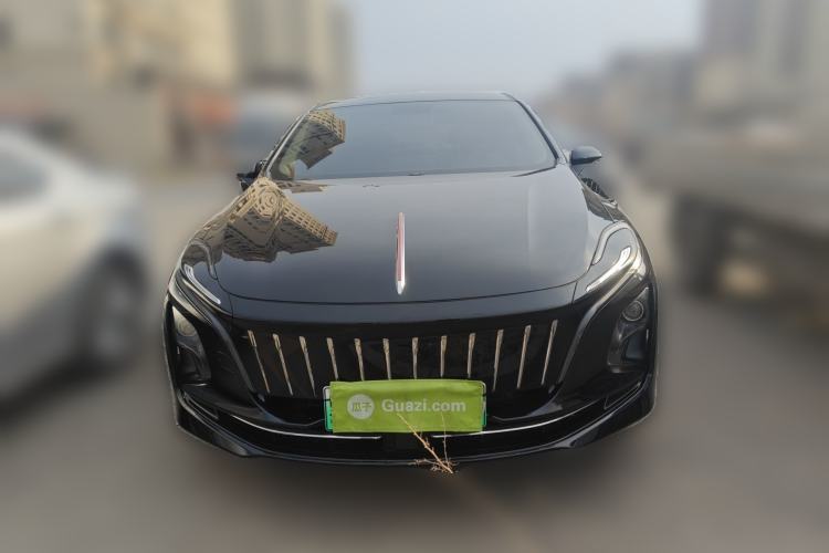 Used Hongqi E-QM5 2022 431 km Charge & Enjoy Edition