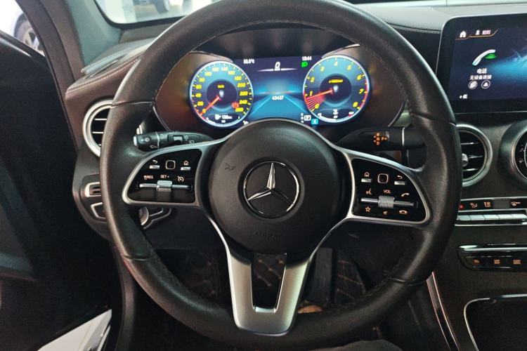 Used Mercedes-Benz GLC 2021 GLC 300 L 4MATIC Dynamic Model Steering Wheel