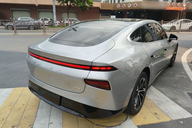 Used XPeng P7 2022 586G Rear Right 45 Deg