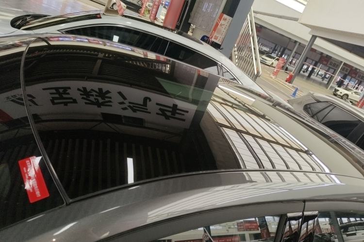 Used Changan UNI-V 2025 1.5T 500Bar High-Energy Version
