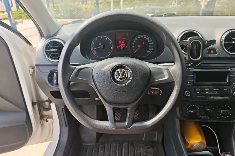 Used Volkswagen Jetta 2017 1.5L Manual Fashion Edition