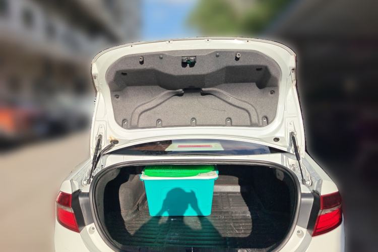 Used Chery Arrizo 7 2015 1.6L CVT ZhiShang Edition Trunk