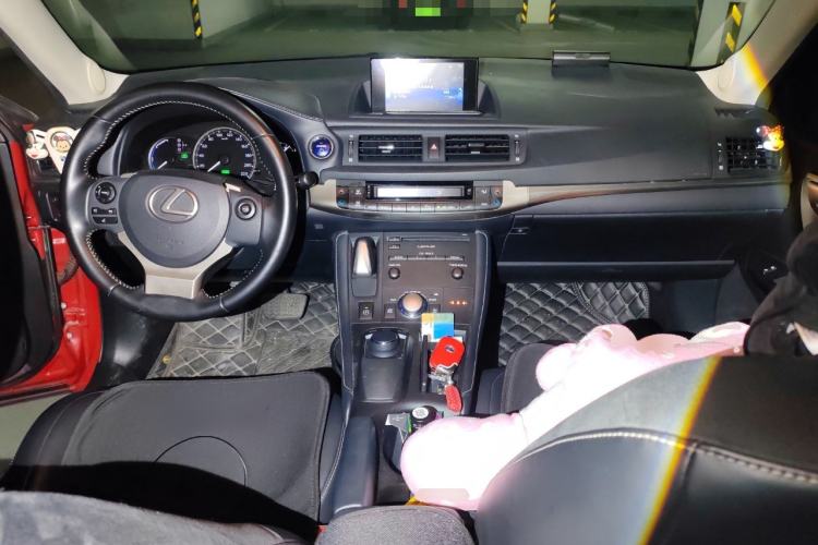 Used Lexus CT 2017 CT200h Comfort Edition Monochrome China V Standard