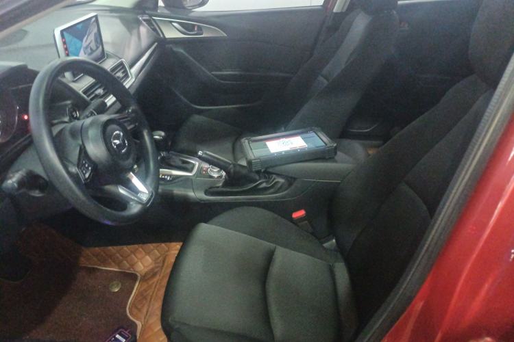 Used Mazda Mazda 3 Axela 2017 Sedan 1.5L Automatic Comfort Model Emission Standard China V
