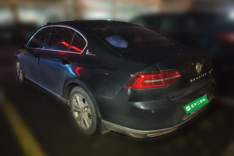 Used Volkswagen Magotan 2018 Facelift 330TSI DSG Luxury Model Rear Left 45 Deg