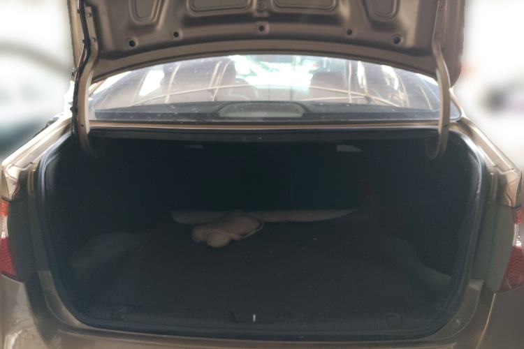 Used Kia K2 2012 Sedan 1.6L Automatic Transmission Premium Commemorative Edition Trunk