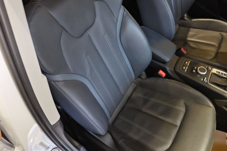 Used Audi Q2L 2022 35 TFSI Fashionable and Elegant Model
