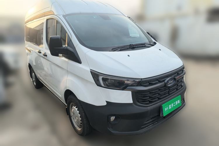 Used Ford Transit 2023 2.0T Gasoline Automatic Multi-Function Commercial Vehicle Short Wheelbase Mid-Roof Design 5/6 Seats
