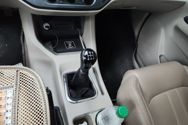 Used FORTHING Lingzhi 2020 M5L 1.6L Luxury 7-Seater
