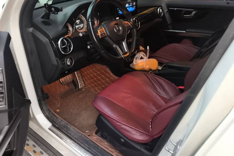 Used Mercedes-Benz GLK-Class 2015 GLK 260 4MATIC Fashion Edition Ultimate Version Left Front Seat