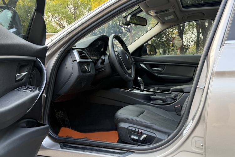 Used BMW 3 Series 2017 318Li Fashion Model