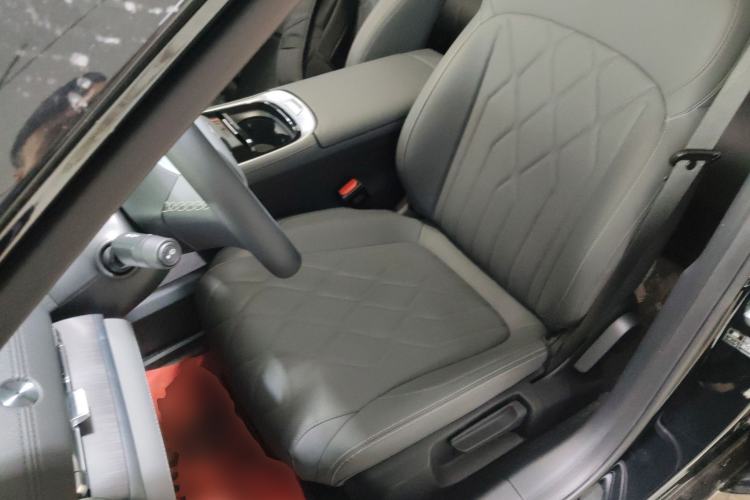 Used Geely Galaxy Galaxy A7 2025 Model EM-i 150km Prestige Edition