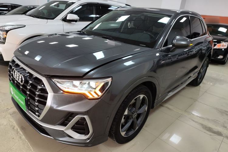 Used Audi Q3 2021 35 TFSI Fashion Dynamic Model