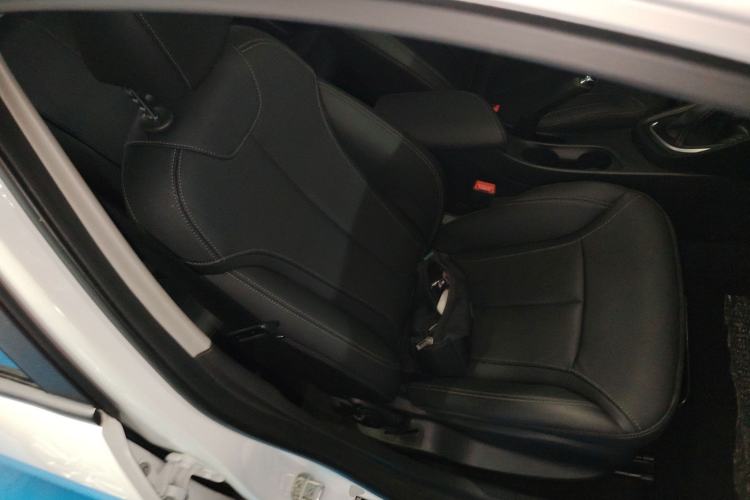 Used Buick GT 2019 18T Automatic Connected Elite Model China VI Standard Right Front Seat