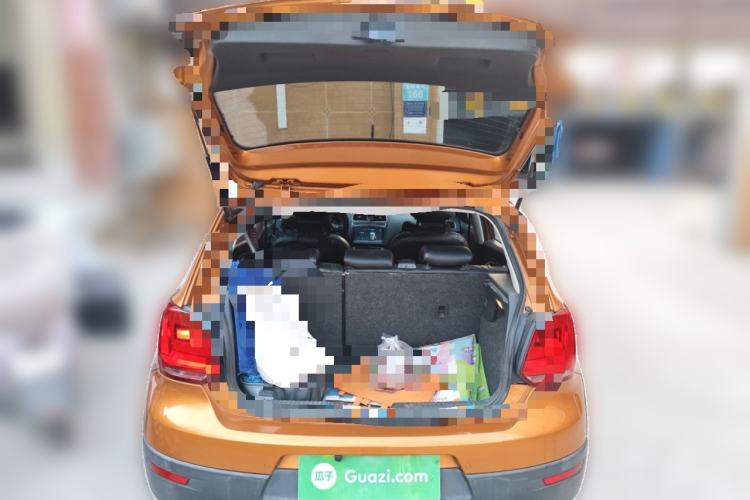 Used Volkswagen Polo 2014 1.6L Cross Polo Automatic