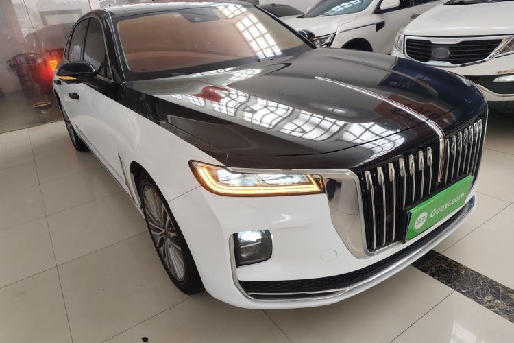 Used Hongqi H9 2020 2.0T Smart Connect Flagship Edition Front Right 45 Deg