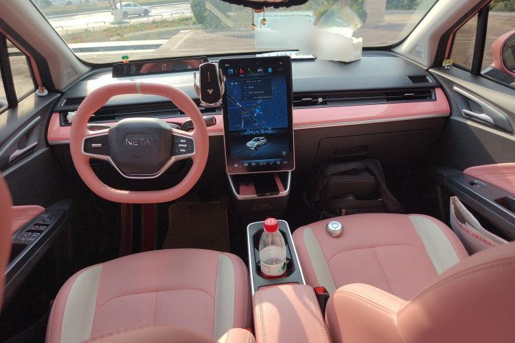 Used NETA V 2022 Chao 400 Lite Pink Custom Edition
