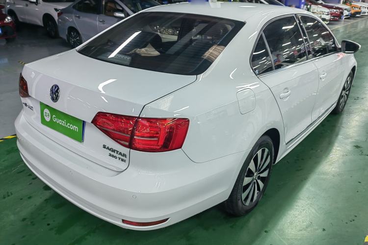 Used Volkswagen Sagitar 2018 280TSI DSG Comfort Model
