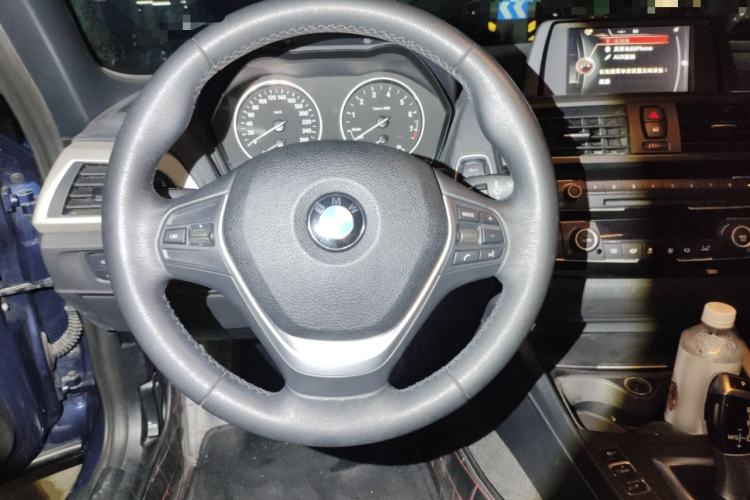 Used BMW 2 Series 2015 218i Convertible Coupe Steering Wheel
