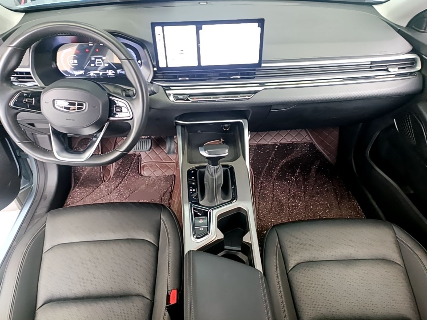 Geely Auto Emgrand 2023 4th Generation Champion Edition 1.5L CVT Luxury Model — снимка 12