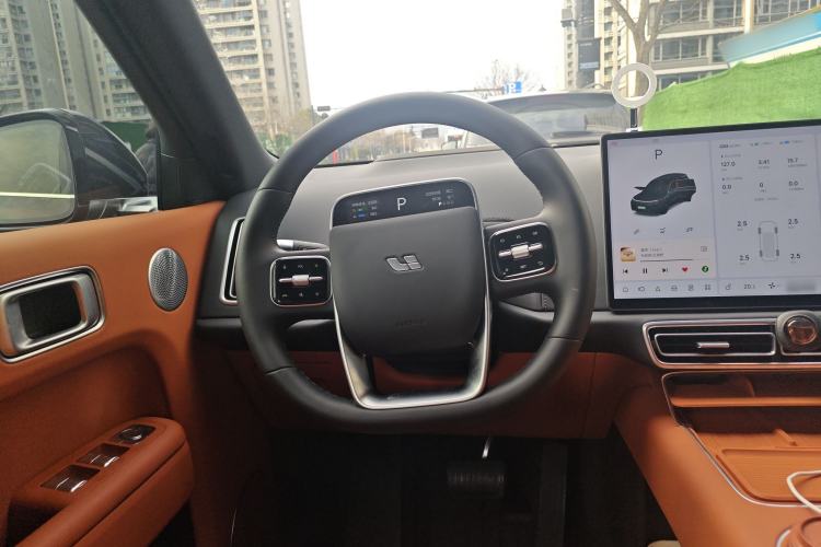 Used Li Auto L8 2025 Pro Smart Refresh Edition