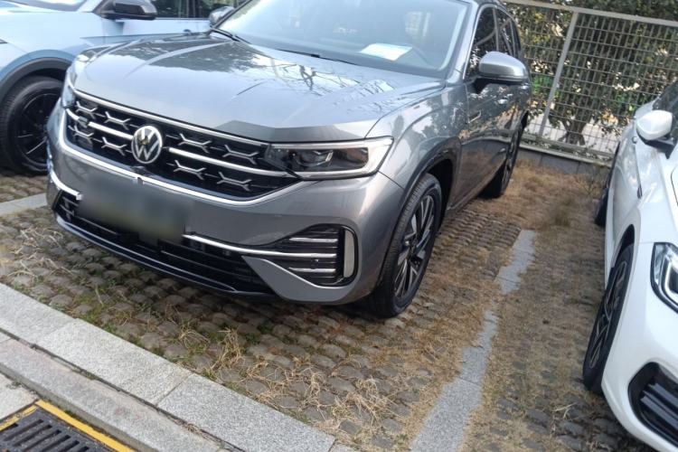 Used Volkswagen Tayron 2023 Revised Version 380TSI All-Wheel Drive R-Line High-Energy Edition