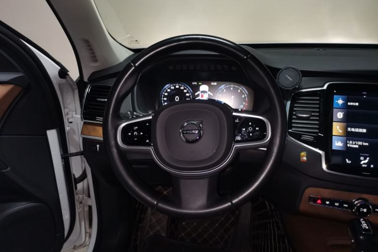 Used Volvo XC90 2020 T6 Zhiyi Luxury 7-Seater