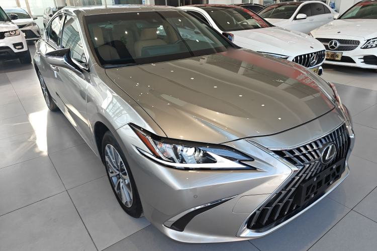 Used Lexus ES 2023 200 Excellence Edition