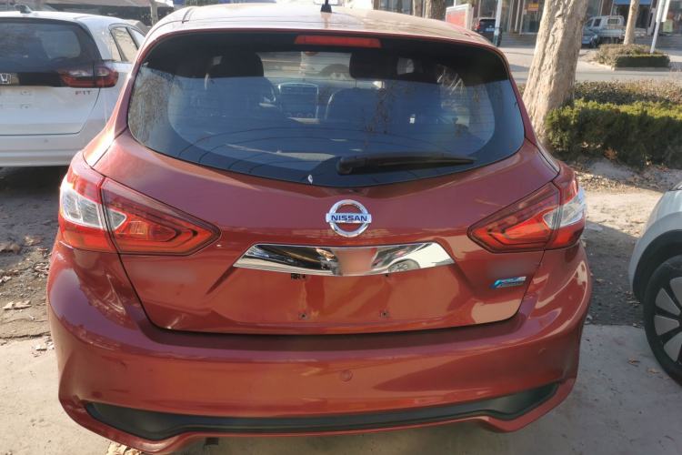 Used Nissan Tiida 2016 1.6L CVT Cool Dynamic Edition
