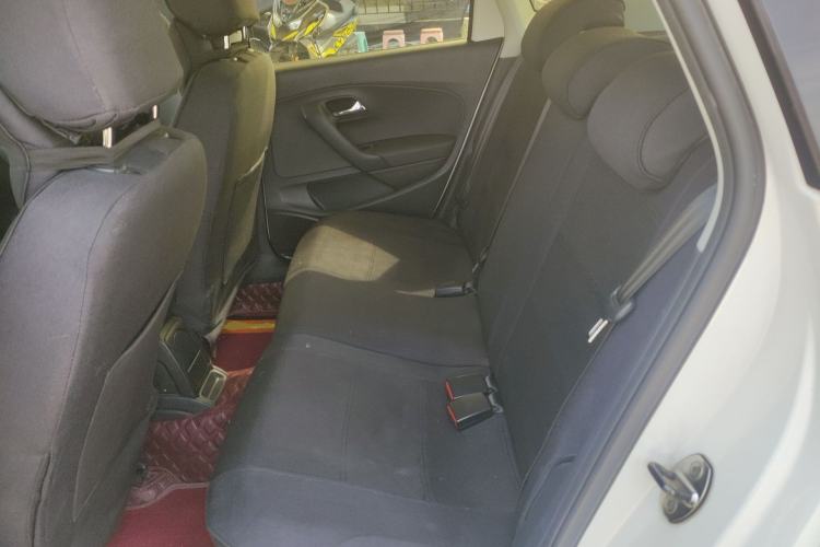 Used Volkswagen Polo 2014 1.4L Automatic Comfort Edition