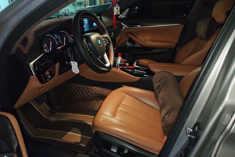 Used BMW 5 Series 2018 530Li Leading Edition Luxury Package
