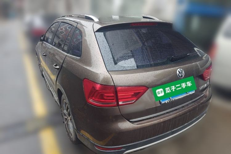 Used Volkswagen Cross Lavida 2014 1.4TSI DSG