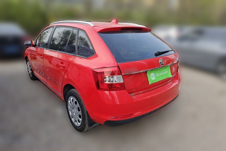 Used Skoda Rapid Spaceback 2016 Revised Version 1.4L Manual Front-Drive Edition Rear Left 45 Deg