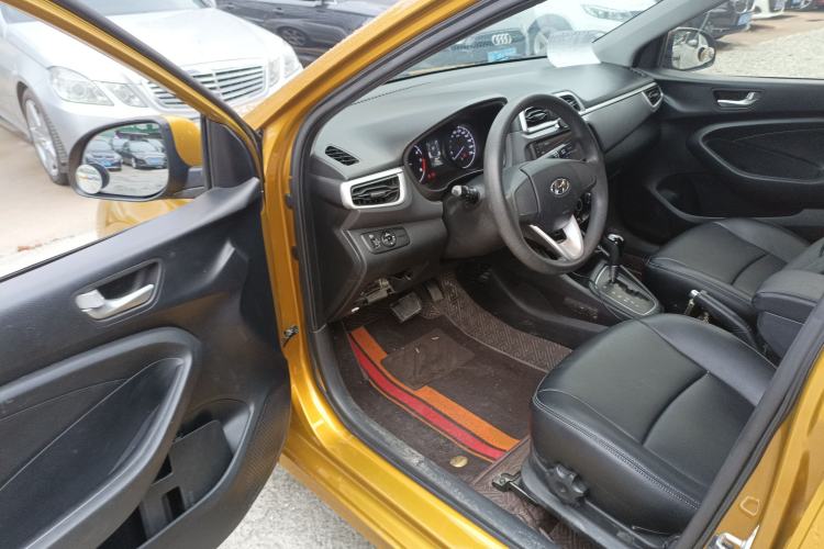 Used Hyundai Verna (older generation) 2017 1.4L Automatic YueXiang Edition China V-standard
