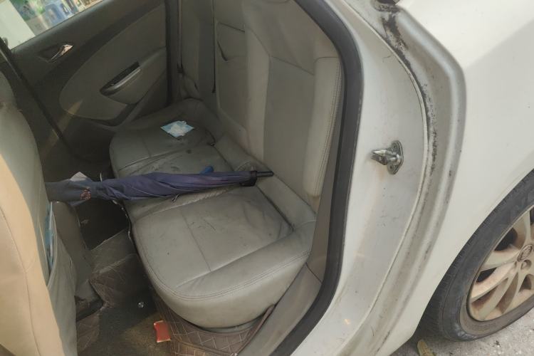 Used Buick GT 2012 XT 1.6L Manual Entry-Level Model
