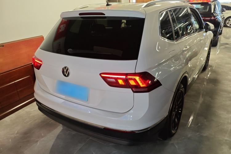 Used Volkswagen Tiguan L 2021 330TSI Automatic Two-Wheel Drive Smart Edition
