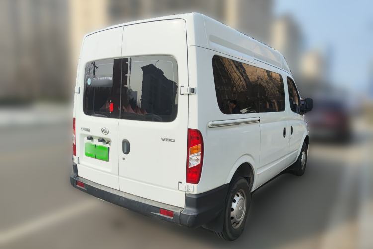 Used SAIC MAXUS Xintu V80 2019 2.5T Classic Edition 6-Speed Manual – Aoyuntong Short Wheelbase Mid-Height Design 5/6 Seats Rear Right 45 Deg