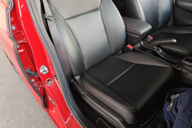 Used Honda Fit 2016 1.5L LXS CVT Comfort Sunroof Version
