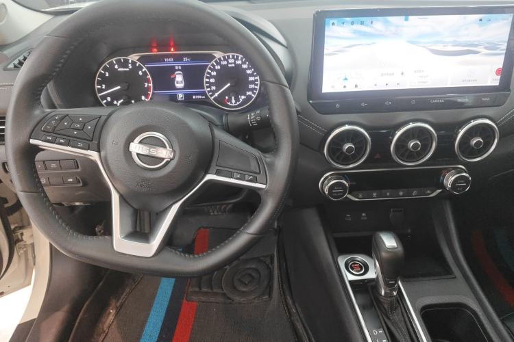 Used Nissan Sylphy 2023 1.6L CVT Enjoyment Edition Center Console