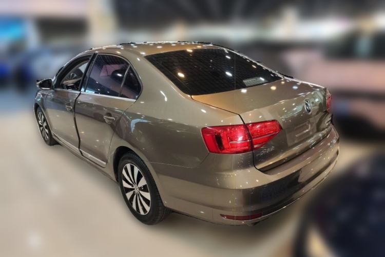 Used Volkswagen Sagitar 2017 230TSI Automatic Comfort Version