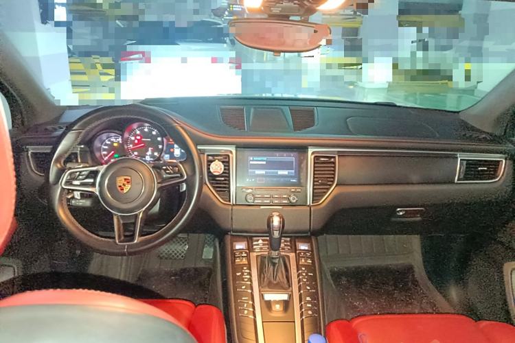 Used Porsche Macan 2017 Macan 2.0T Center Console