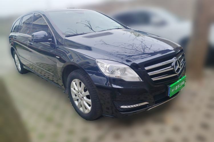 Used Mercedes-Benz R-Class 2017 R 320 4MATIC Business Edition Prestige Model