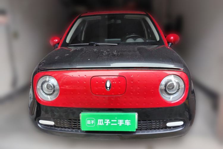 Used ORA Black Cat 2022 Updated Version 301 km Cute Pet Edition Lithium Iron Phosphate Front