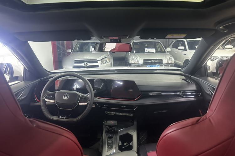 Used CHANGAN X5 PLUS 2025 1.5T DCT High-Energy Version
