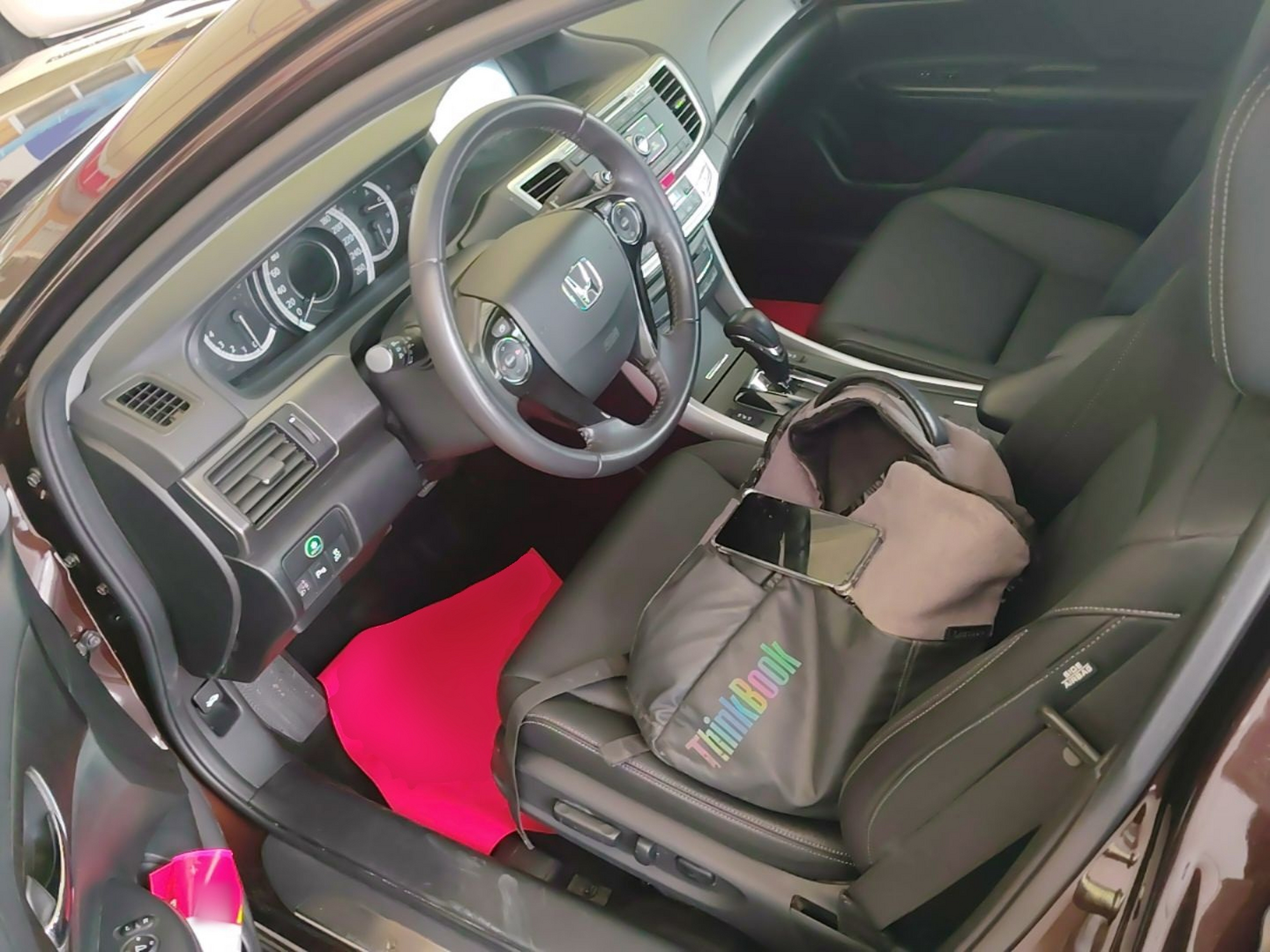 Interior delantero